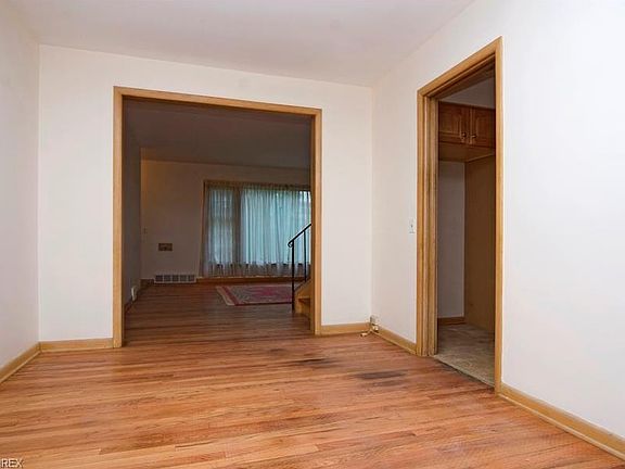 5th image of 5053 Neptune Dr