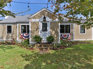 64 Smith St, West Harwich, MA 02671