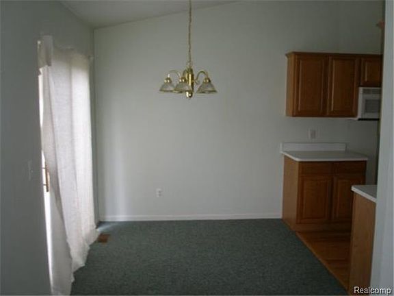 3rd image of 13920 Watersway Dr