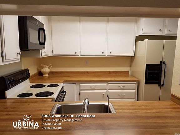 3rd image of 3008 Woodlake Dr