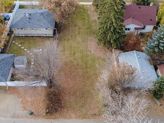 4th image of 5213 47th Ave