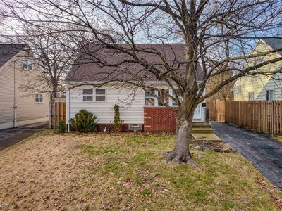 884 Blanding Ave, Akron, OH, 44310