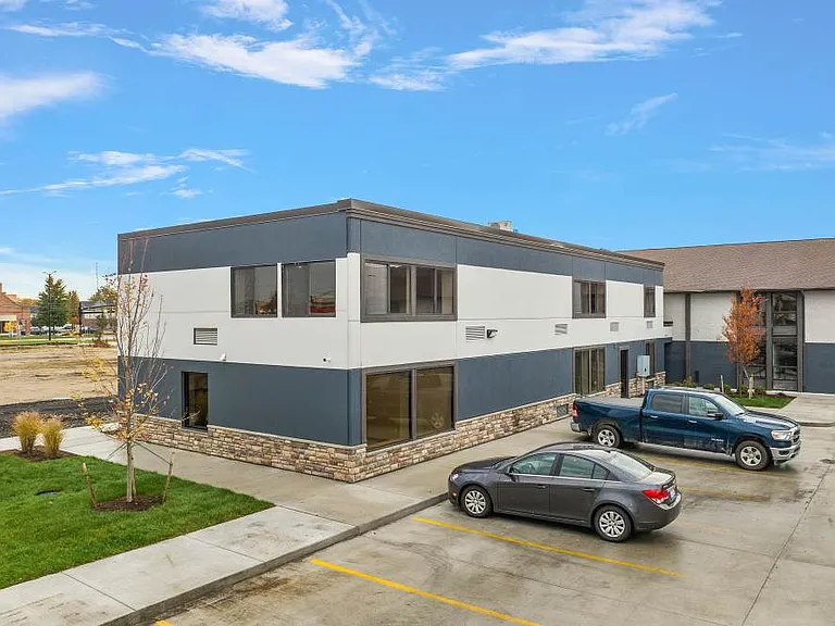 The Block at Sterling Heights — Photo 24