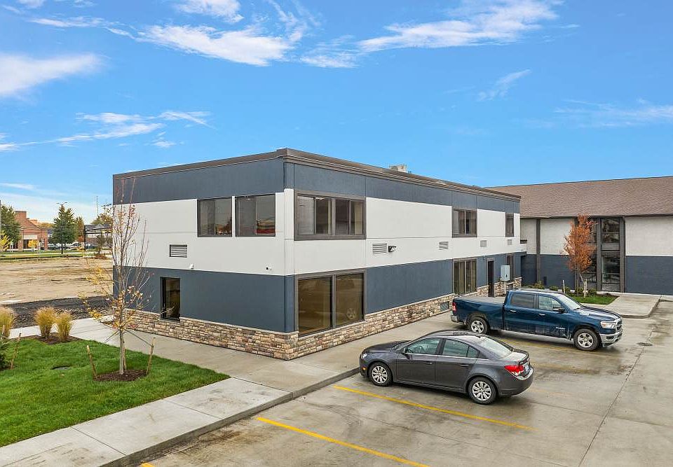 34911 Van Dyke Ave, photo 24