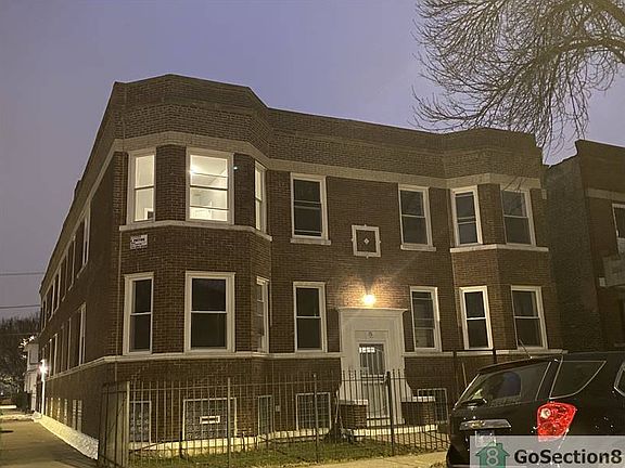 2nd image of 6601 S Bishop St #2N