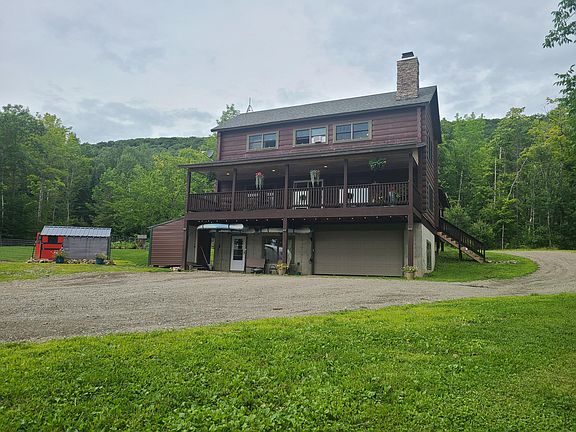 3rd image of 23 Hillcrest Lane
