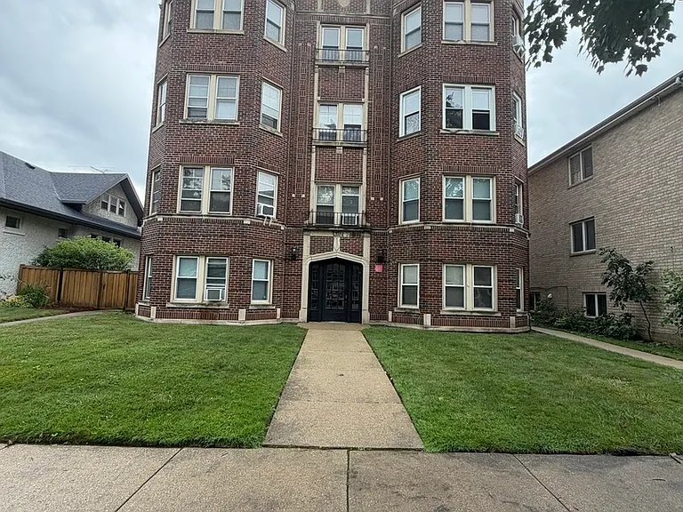 3245 Wisconsin Ave #3NE — Photo 1