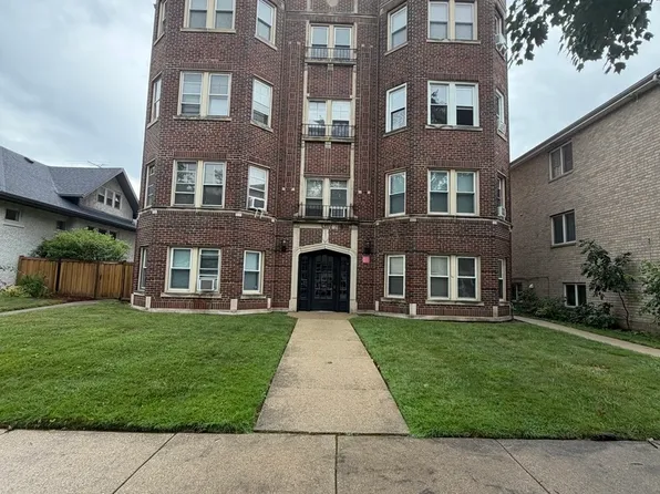 3245 Wisconsin Ave #3NE, Berwyn, IL 60402