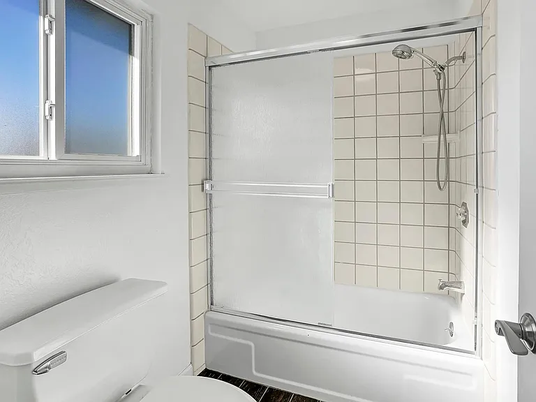 720 Toulouse Ct — Photo 21
