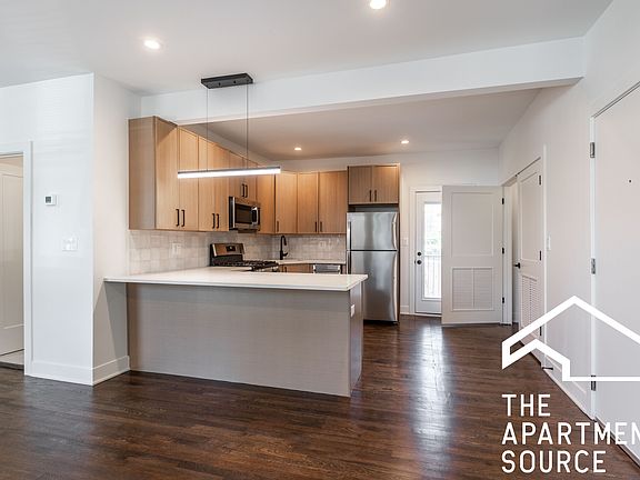 4th image of 5609 N Hermitage Ave #1