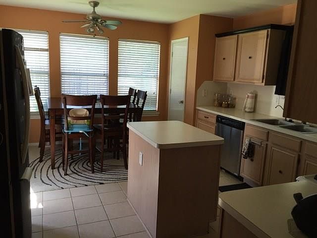 1st image of 320 Ashley Oak Ln