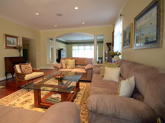 5th image of 11802 Henry Fleet Dr