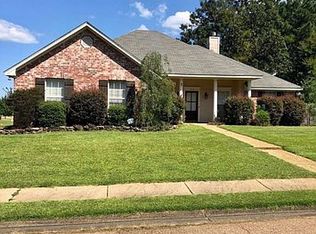 114 Ashton Dr, Brandon, MS 39047