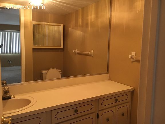 4th image of 29 Regis Dr #68