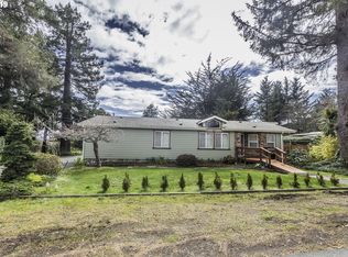 1103 1/2 -1 Fifield St, Brookings, OR 97415