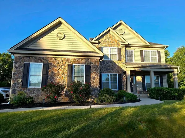 18 Beechwood Blvd, Feasterville Trevose, PA 19053