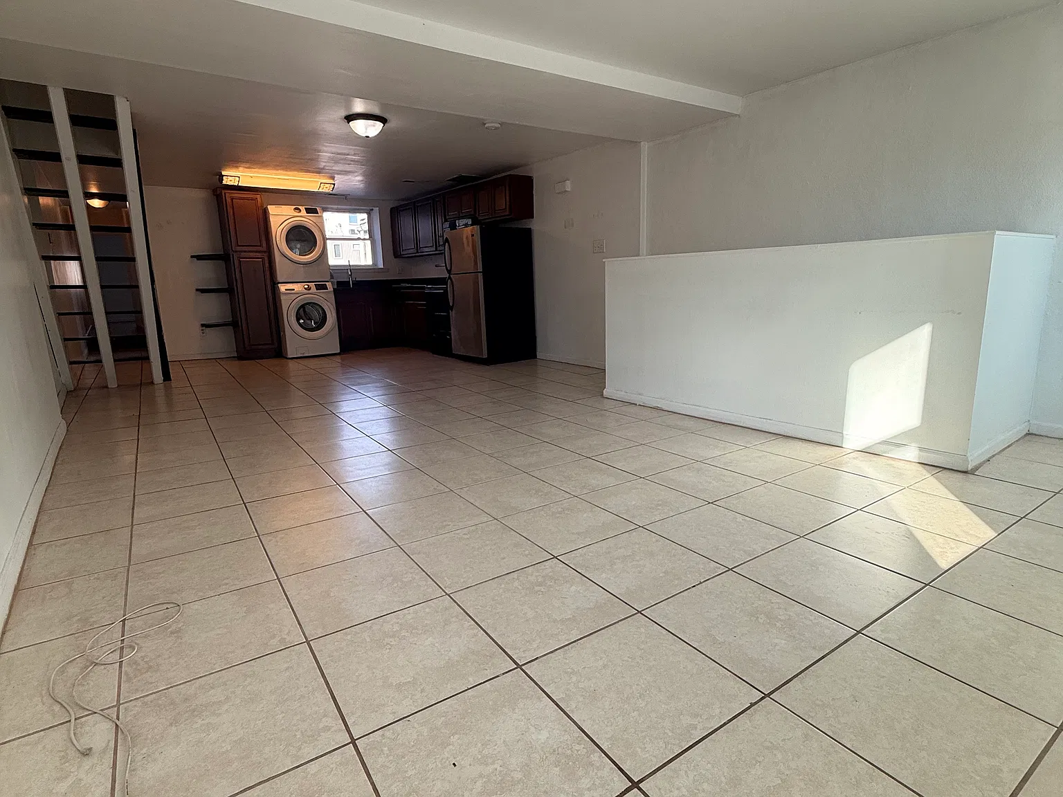 3 bed, 1200 sqft, $1,600 — Photo 4