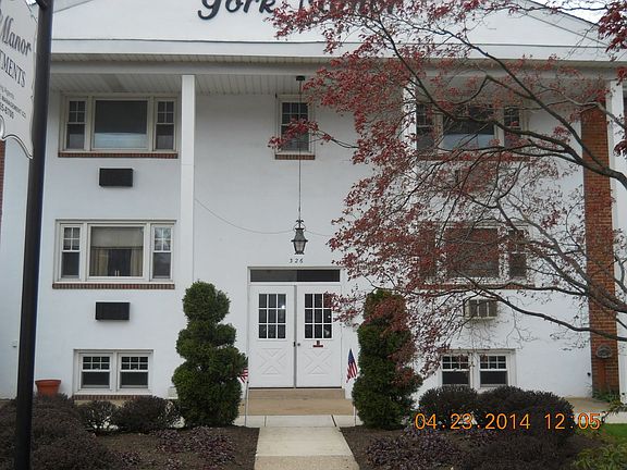 4th image of 326 York Ave APT B3