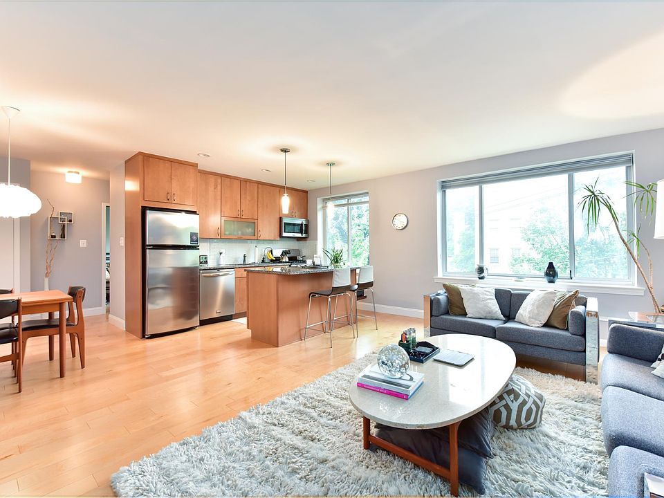 Top Floor Unit with Large Windows