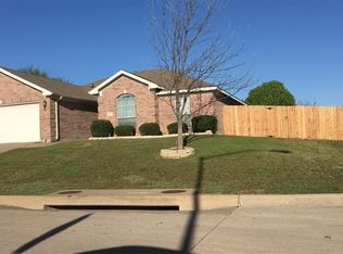 8500 Orlando Springs Dr, Fort Worth, TX 76123