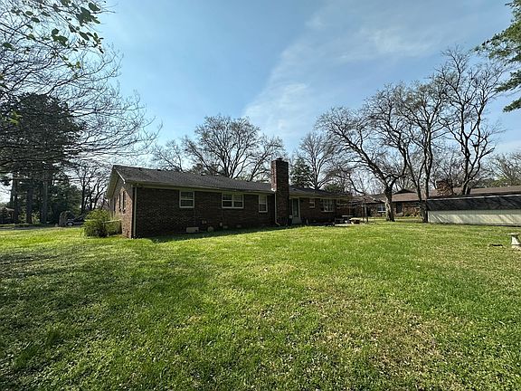 5th image of 311 Sadler Ct