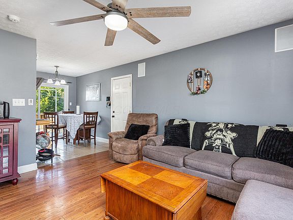4th image of 601 Shasta Dr