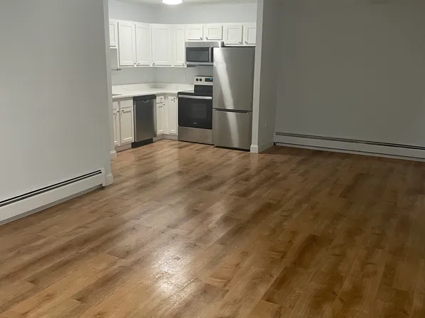 261 Hayward St APT 99, Braintree, MA 02184