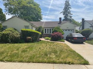 644 Mead Ter, Hempstead, NY 11550