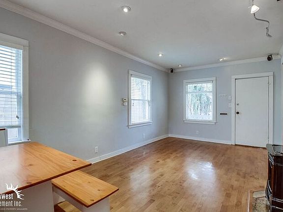 5th image of 4567 Florida St