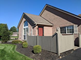 6041 Blendon Chase Dr, Westerville, OH 43081
