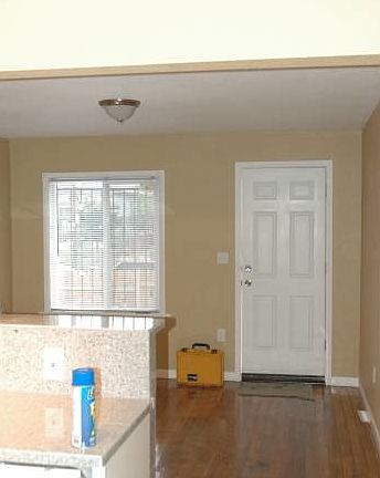 3rd image of 3526 N Marion St