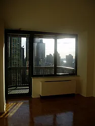 Rented by Symphony House Leasing Office