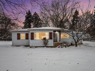 3815 Auburn Ave NE, Grand Rapids, MI 49525