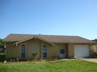 2114 Carlton Rd, Carrollton, TX 75007
