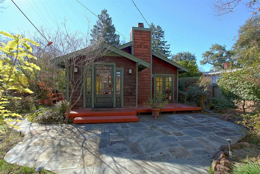 1st image of 1046 Harker Ave