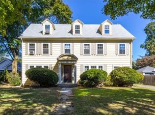 21 Brookhouse Dr, Marblehead, MA 01945