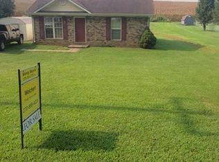 241 Bumpus Mill Rd, Oak Grove, KY 42262
