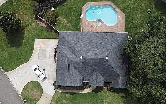 2nd image of 1039 Chandler Oaks Dr
