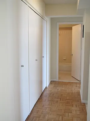 Rented by CityView Real Estate Inc. | media 19