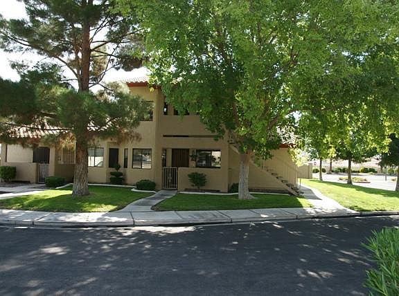 2nd image of 2700 Baycliff Ct APT 201