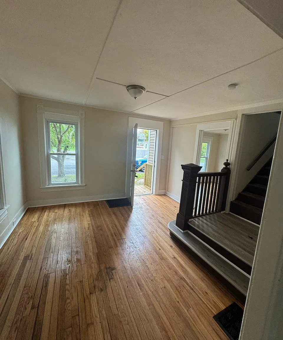 205 Barrett Street - 1 — Photo 2