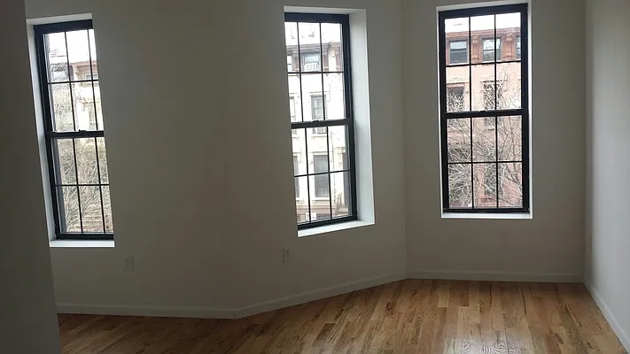 Rented by Obiajula Ugbomah, LREB | media 11