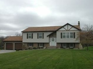 104 Country Club Rd, Cresson, PA 16630