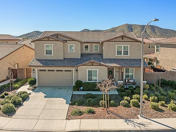 3rd image of 29561 Longship Dr