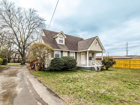 4th image of 115 East Ave