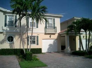 357 Salinas Dr, Palm Beach Gardens, FL 33410