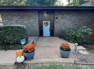 122 Freada Cir, Florence, AL 35630