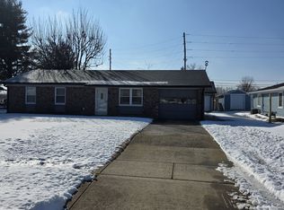 446 Sayre Dr, Greenwood, IN 46143