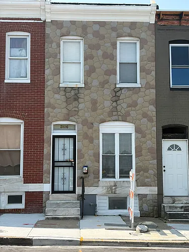 2109 E Federal St Photo 1
