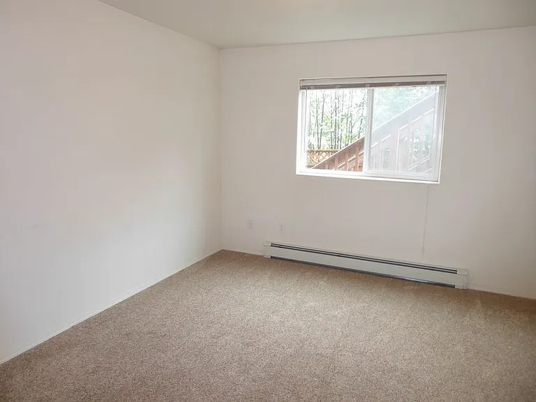 9558 Glacier Hwy — Photo 15